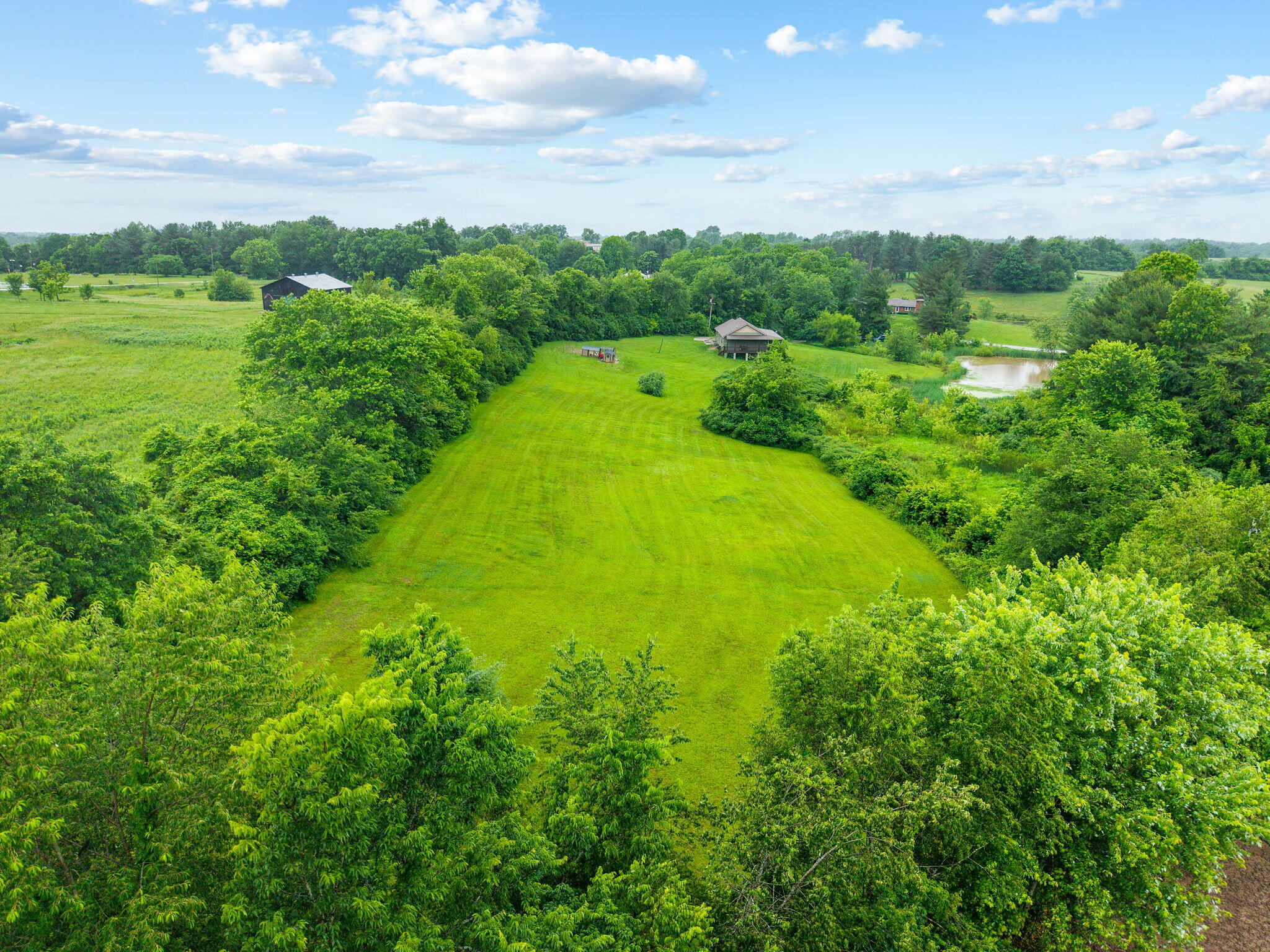 233 Schollsville Road Winchester, KY 40391 - Photo 66 of 67 13-web-or-mls-DJI_20260526110248_0031_D