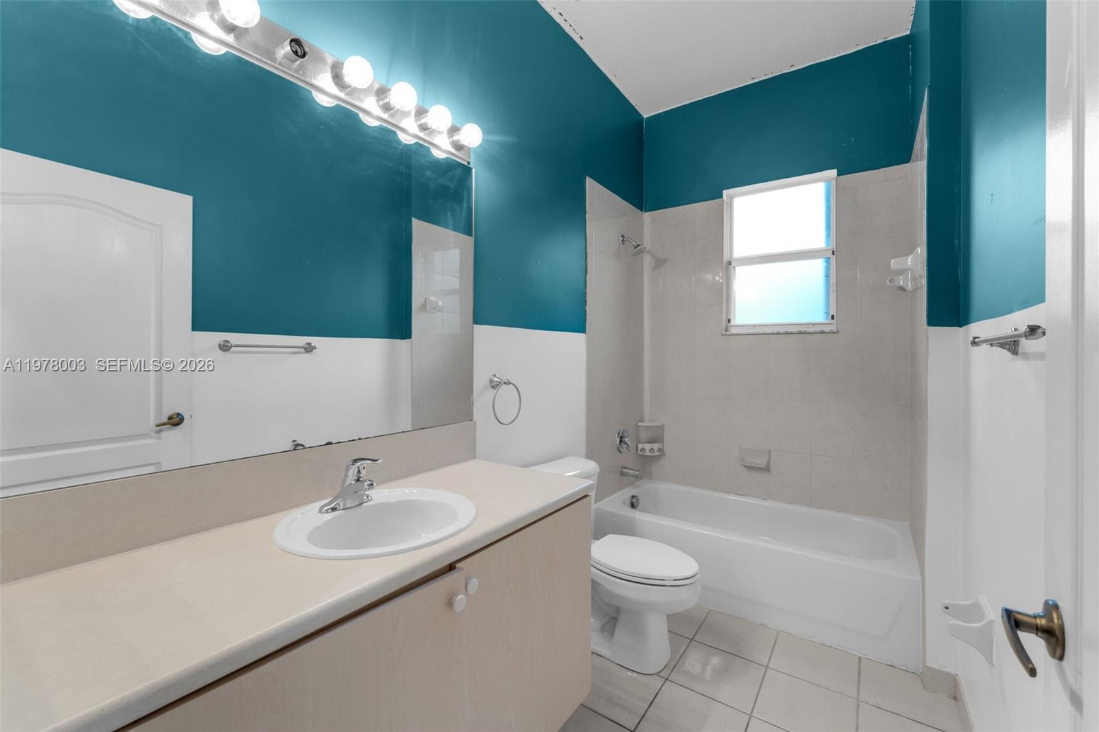 3983 Northeast 12th Drive Homestead, FL 33033 - Photo 22 of 31