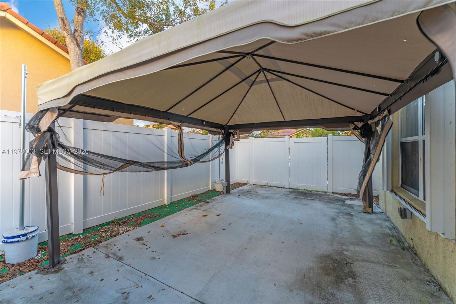 3983 Northeast 12th Drive Homestead, FL 33033 - Photo 24 of 31