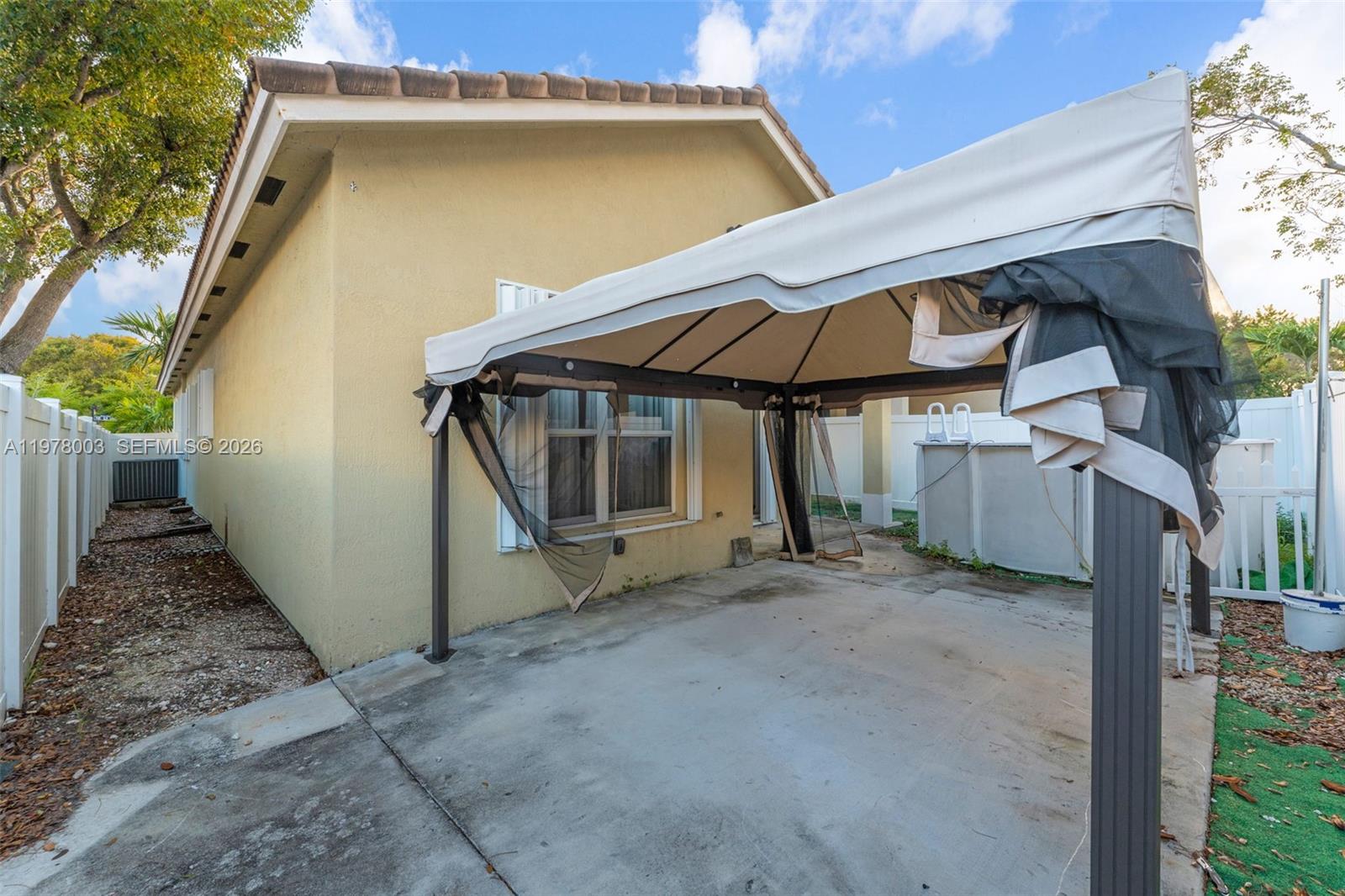3983 Northeast 12th Drive Homestead, FL 33033 - Photo 25 of 31