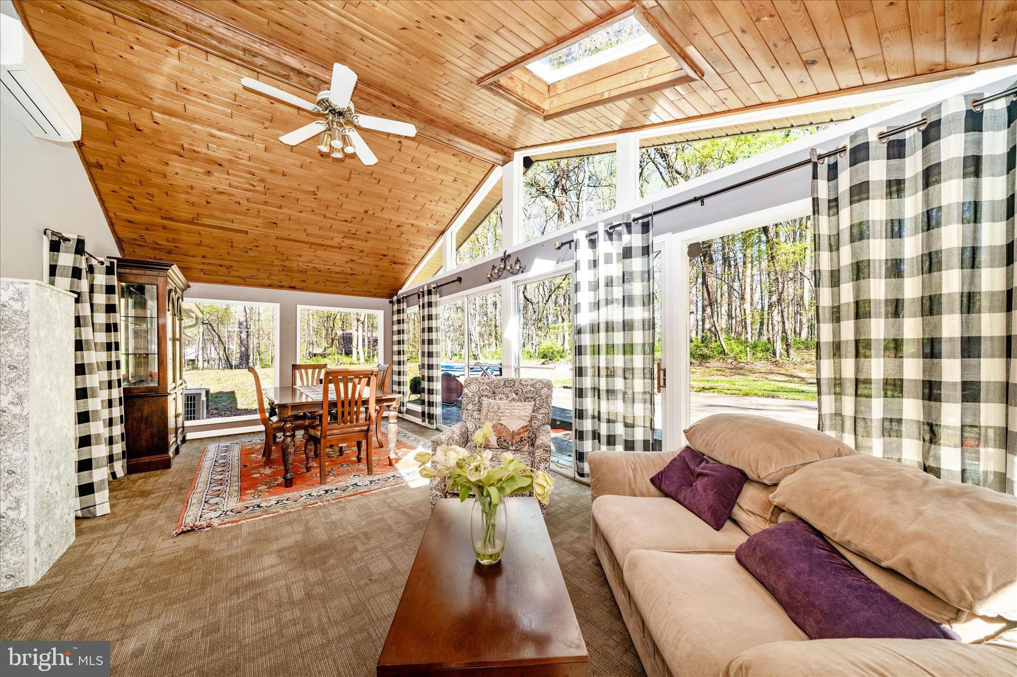 15211 Avery Road Rockville, MD 20855 - Photo 20 of 60 Sun Room