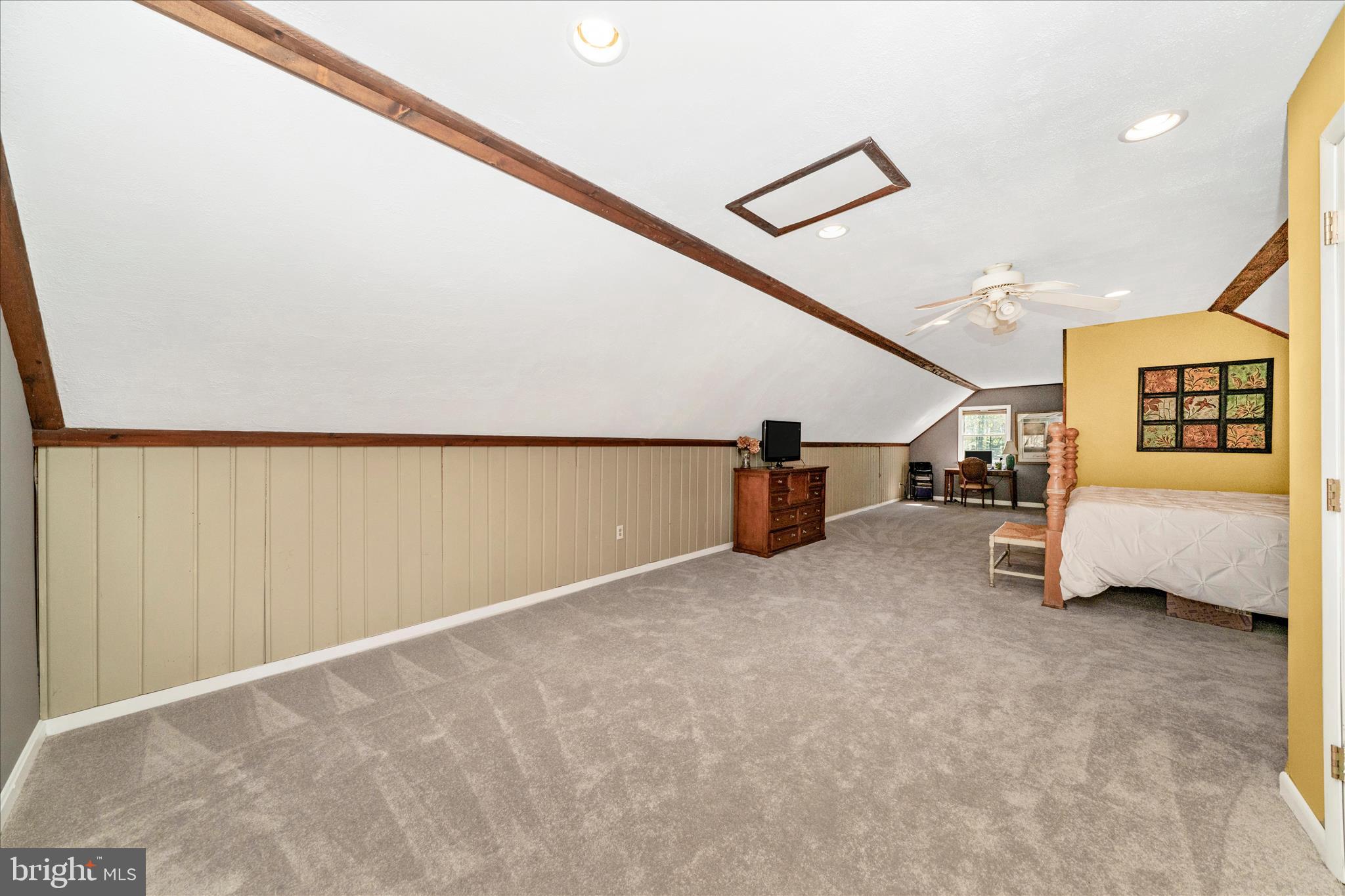 15211 Avery Road Rockville, MD 20855 - Photo 34 of 60 Upper Level Loft