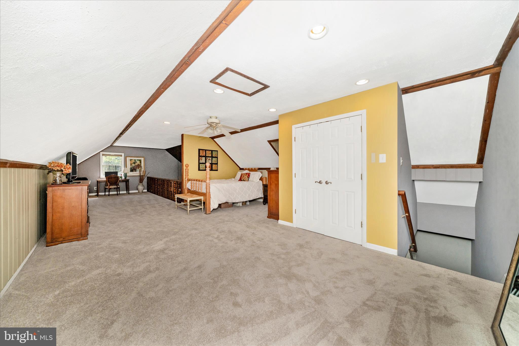 15211 Avery Road Rockville, MD 20855 - Photo 35 of 60 Upper Level Loft