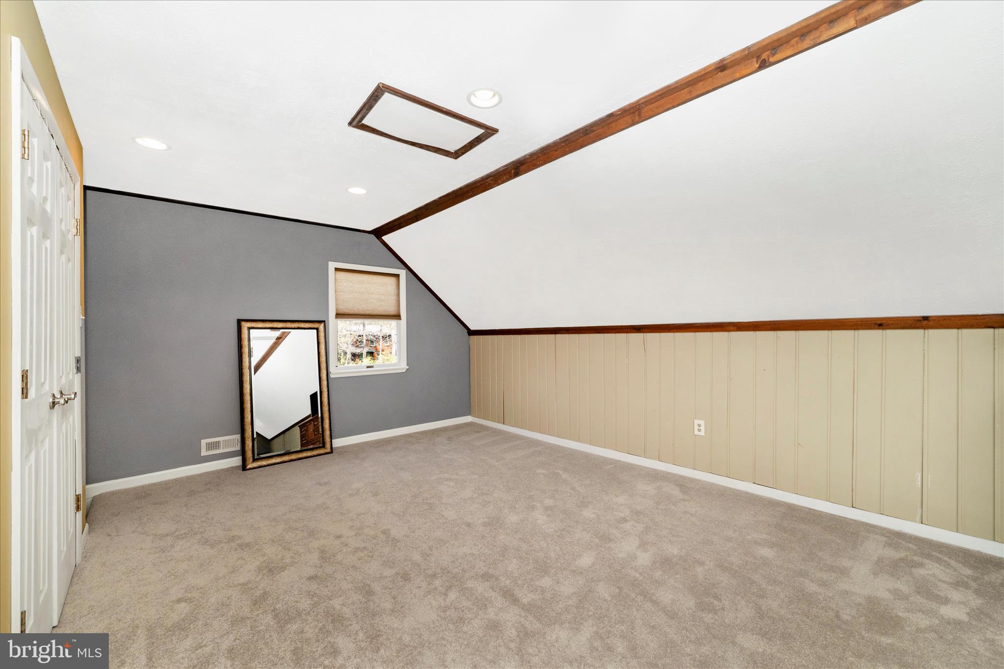 15211 Avery Road Rockville, MD 20855 - Photo 42 of 60 Upper Level Loft