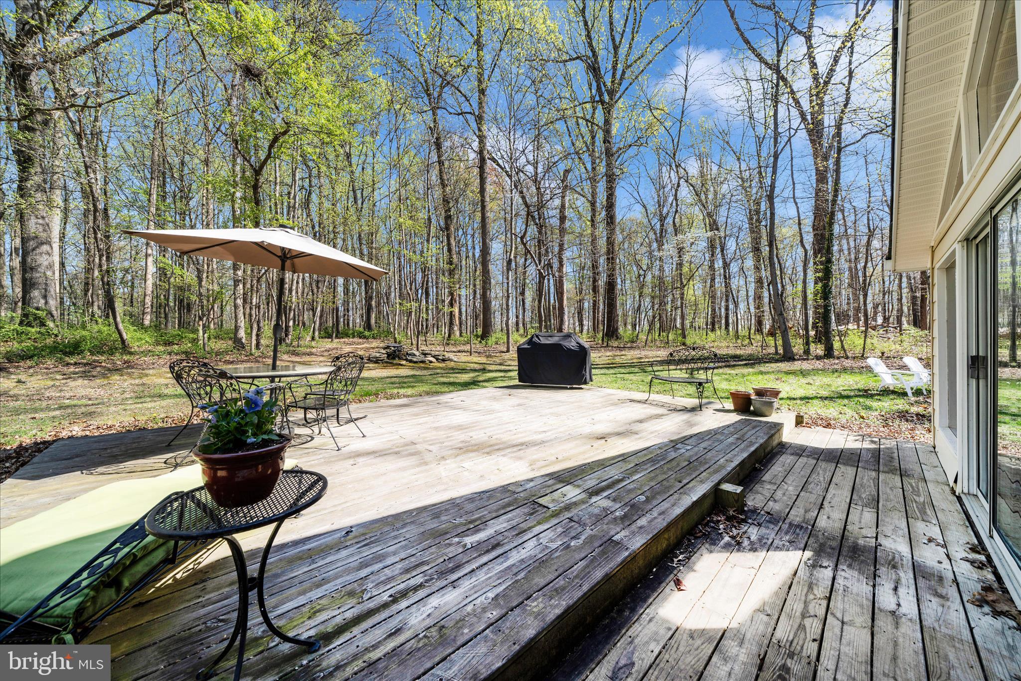 15211 Avery Road Rockville, MD 20855 - Photo 46 of 60 a view of a chairs on the roof deck