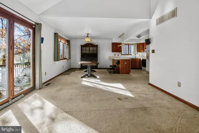 $325,000 | 63 Yellowwood Drive, Unit 63, Downingtown, PA 19335