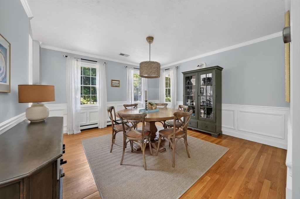 60 Old Oaken Bucket Road Norwell, MA 02061 - Photo 11 of 41
