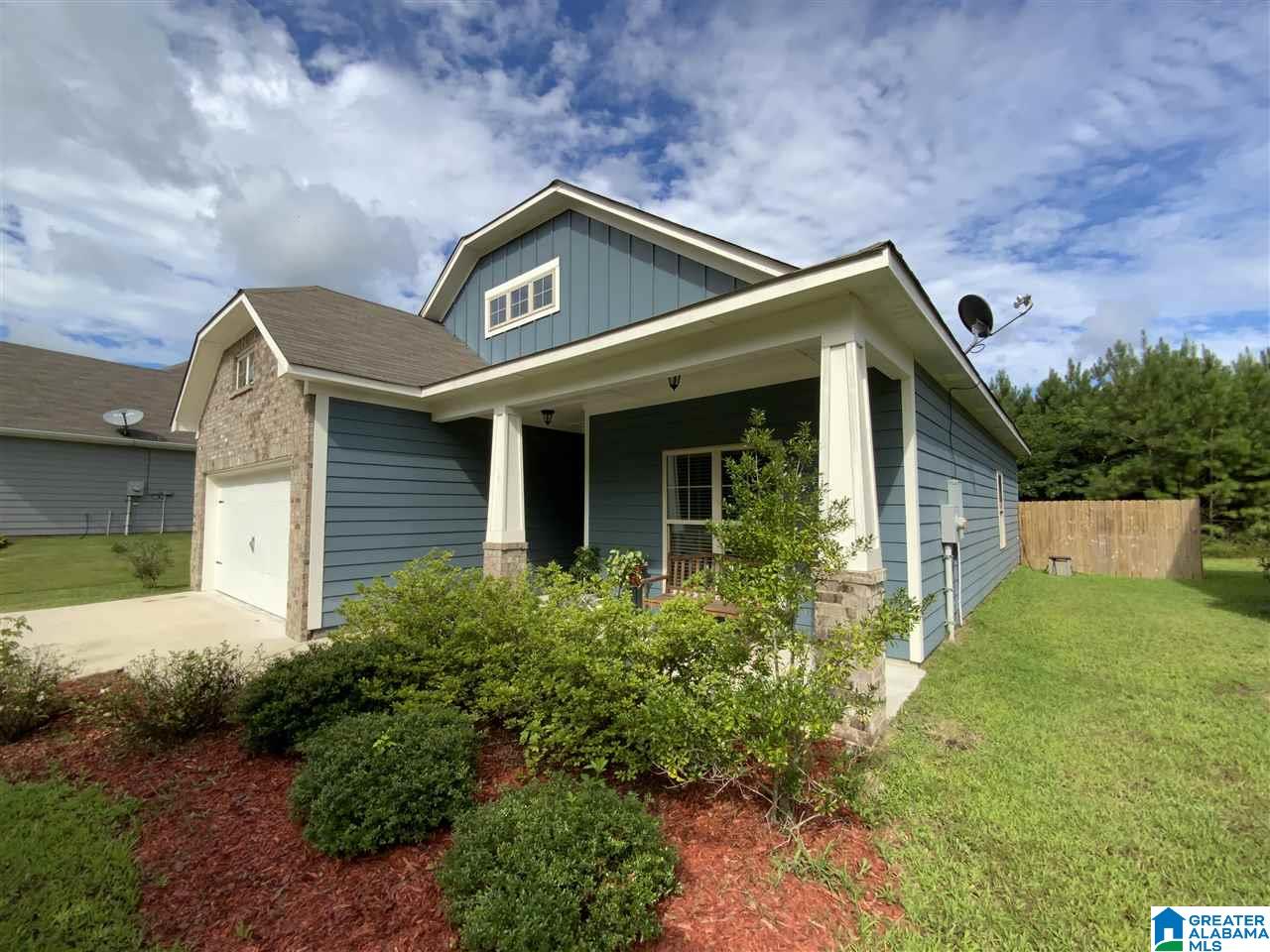 5245 Jean Ridge Lane Odenville, AL 35120 - Photo 2 of 13