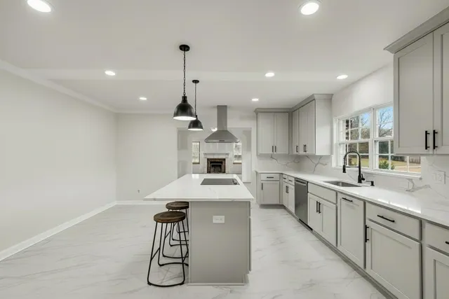 $275,000 | 12 Duncan Drive, Williams, SC 29493