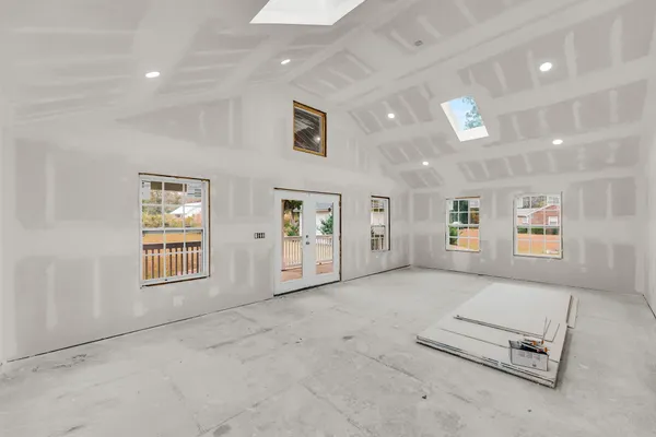 $260,000 | 12 Duncan Drive, Williams, SC 29493