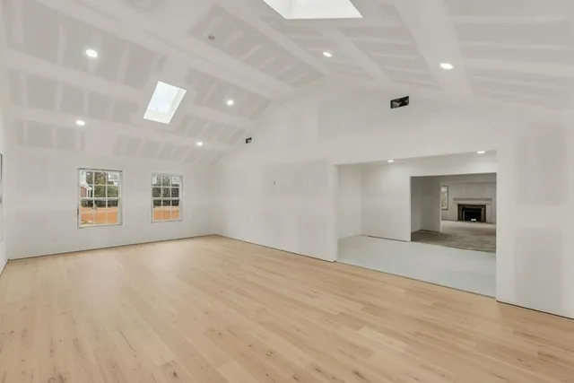 $275,000 | 12 Duncan Drive, Williams, SC 29493