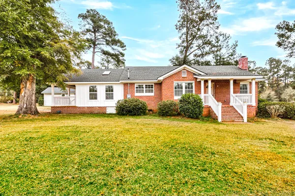 $260,000 | 12 Duncan Drive, Williams, SC 29493