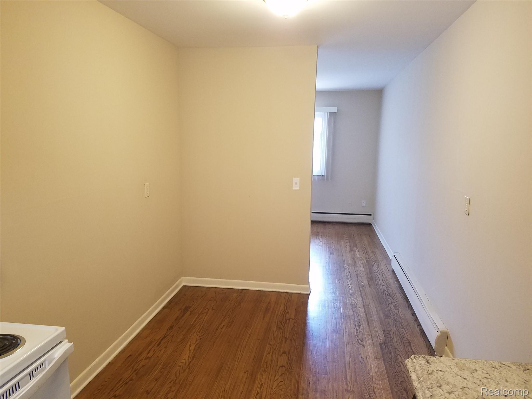 1471 West Nine Mile Road, Unit 10 Ferndale, MI 48220 - Photo 5 of 7