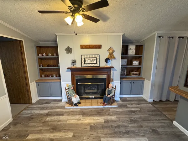 $176,500 | 537 West State Street, Kingman, IN 47952
