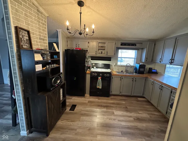 $189,900 | 537 West State Street, Kingman, IN 47952