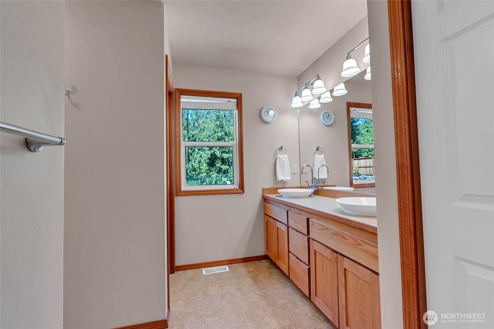451 Rhododendron Drive Sequim, WA 98382 - Photo 20 of 40