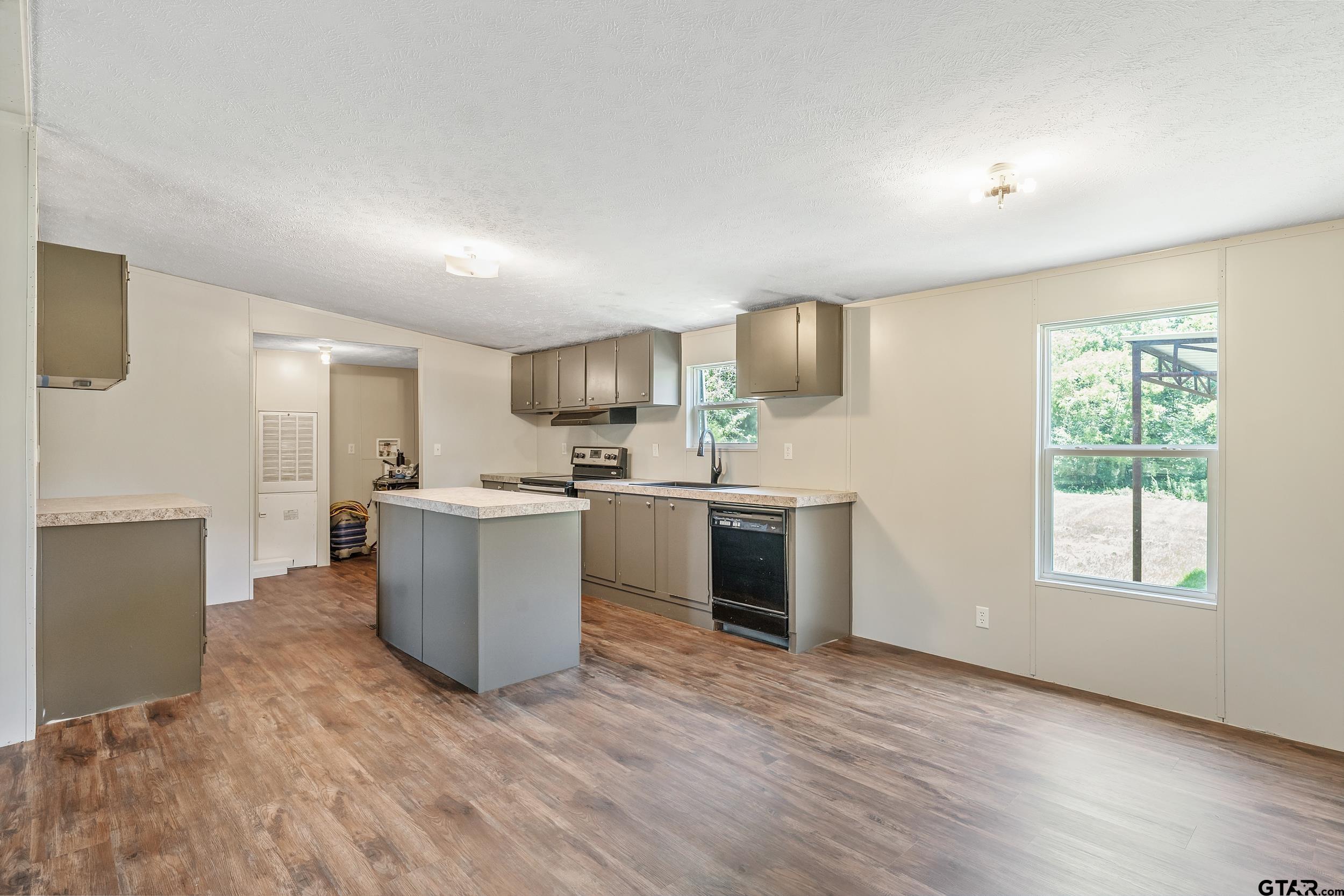 2780 Poppy Road Gilmer, TX 75644 - Photo 12 of 32