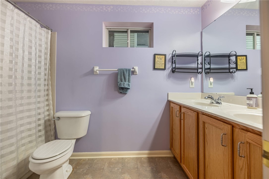155 Keevers Point Springboro, OH 45066 - Photo 36 of 59