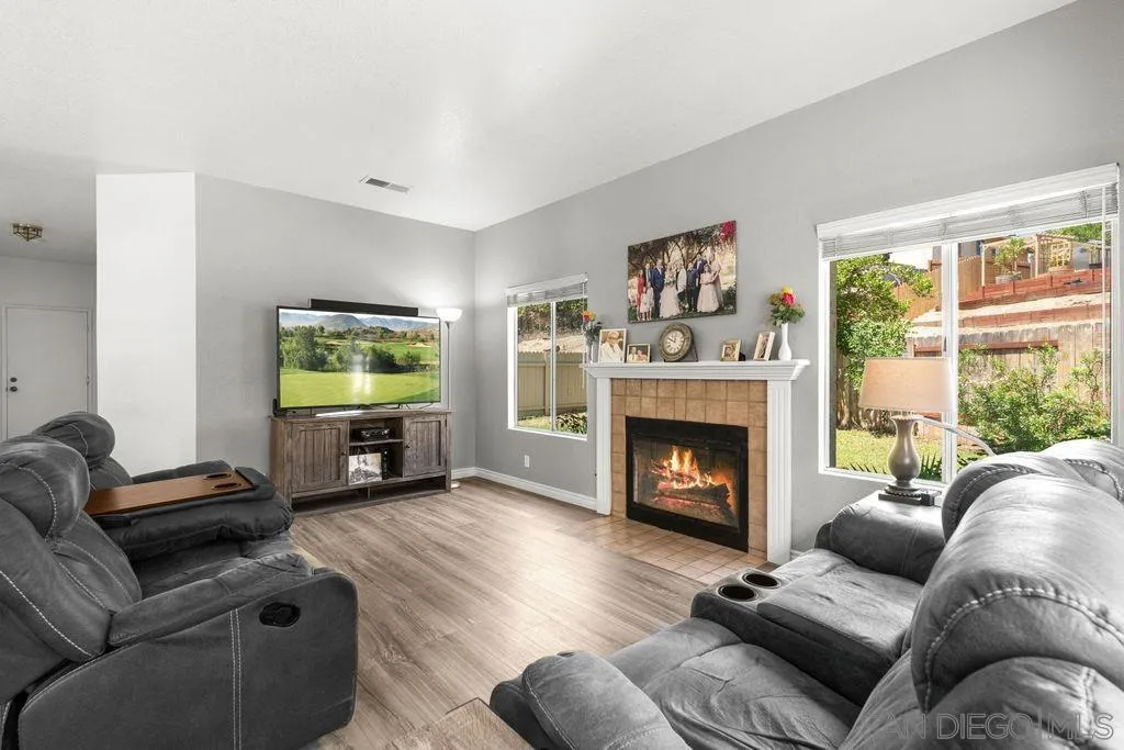 844 Rio Claro Court Oceanside, CA 92057 - Photo 15 of 53 Gallery Image 15