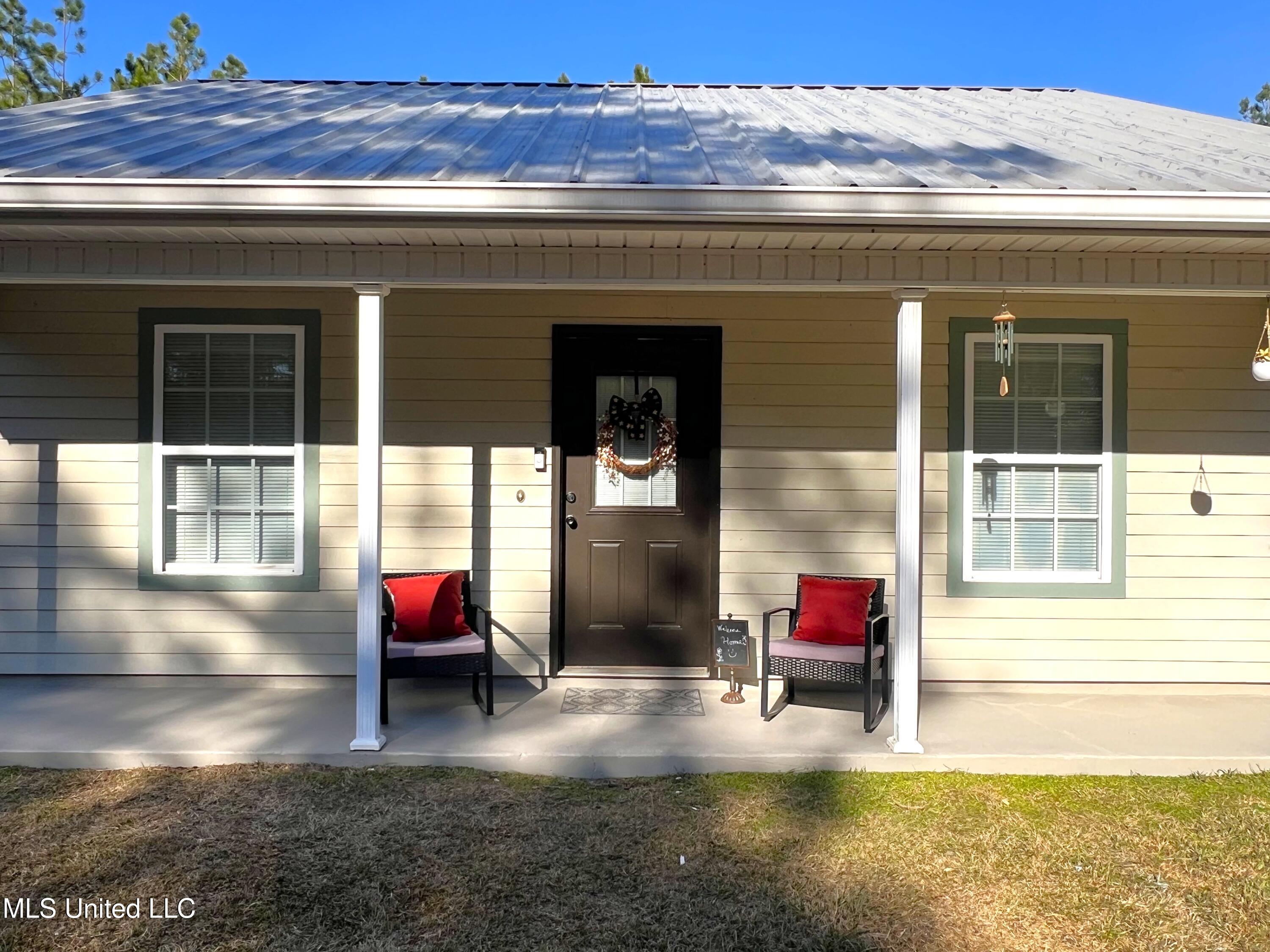 1185 Holden Road Poplarville, MS 39470 - Photo 4 of 21 Front