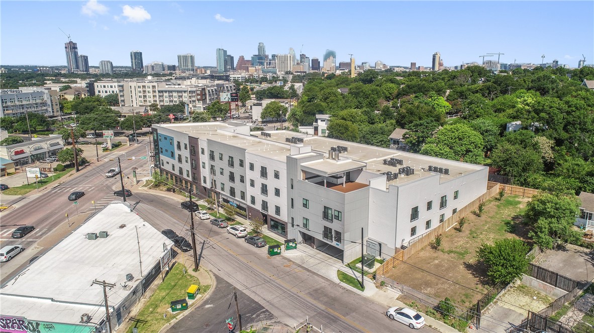 2220 Webberville Road, Unit 308 Austin, TX 78702 - Photo 11 of 21 Walkable to all that East Austin has to offer! Desnudo, Veracruz, Canje, and more!