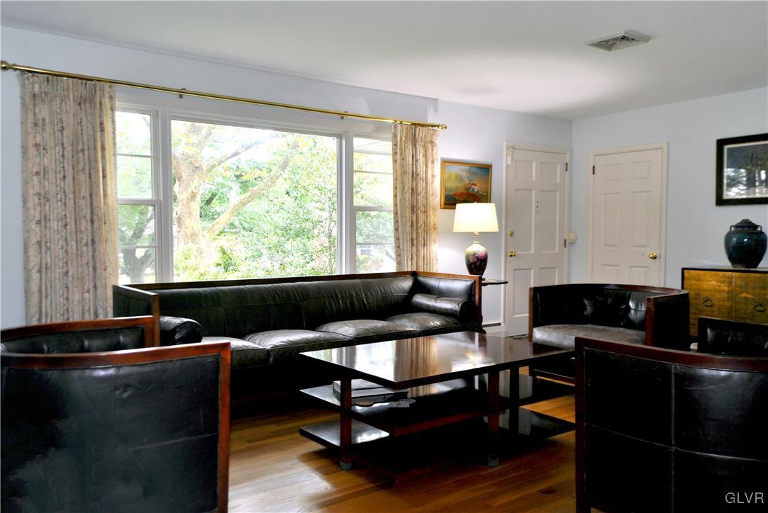 1536 Stanford Road Bethlehem, PA 18018 - Photo 8 of 48 Gallery Image 8