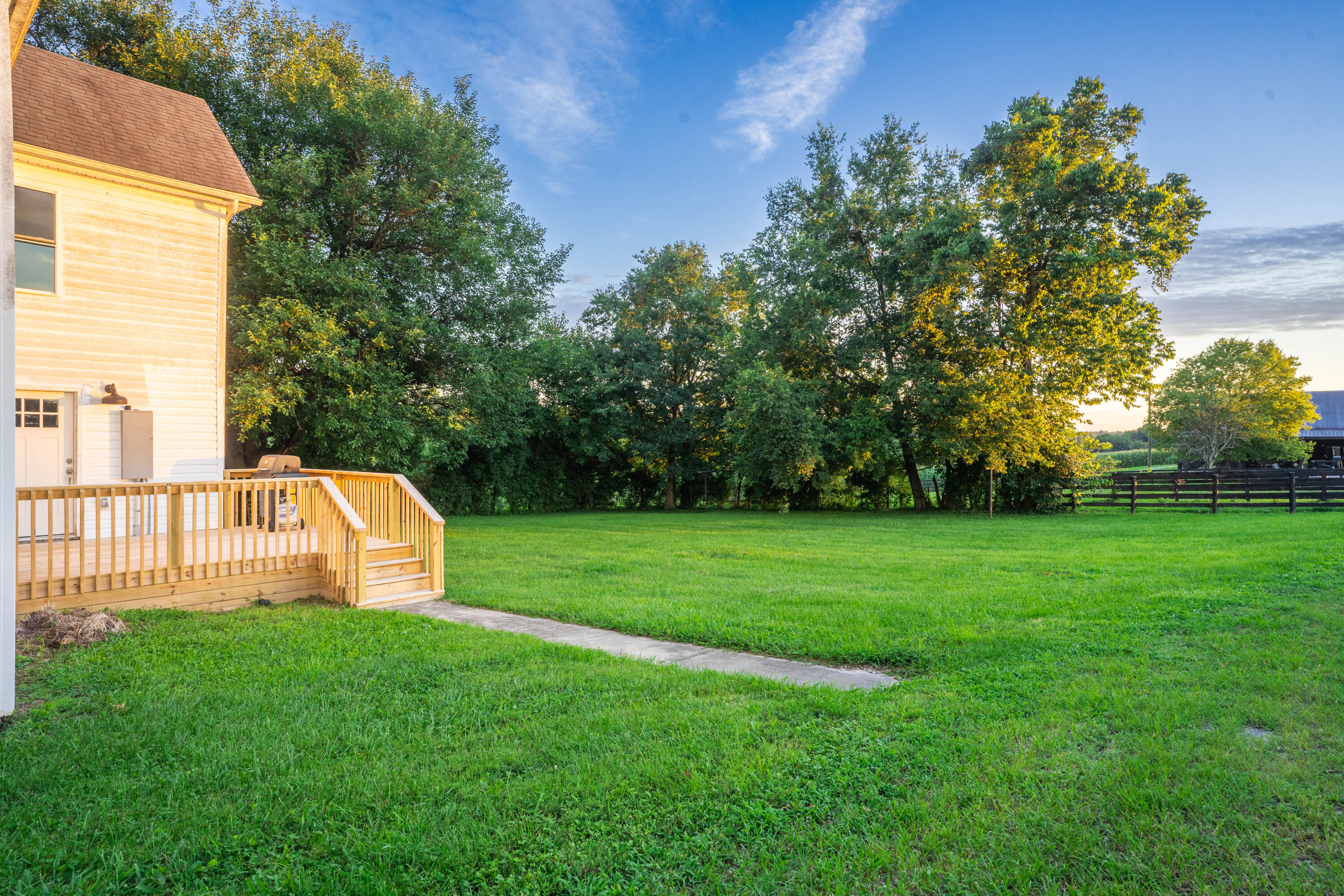 371 Shadrick Ferry Road Frankfort, KY 40601 - Photo 40 of 48 DSC08649-HDR