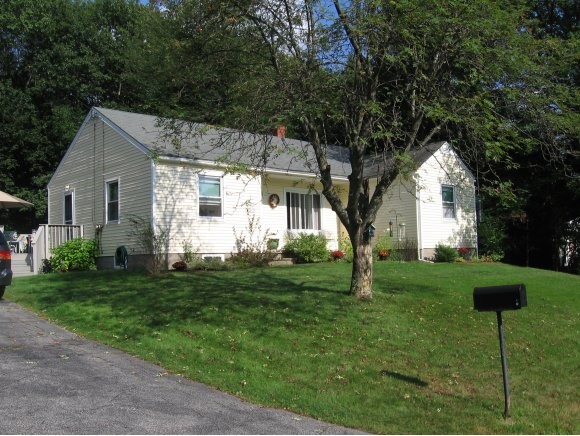 407 Grandview Road Pembroke, NH 03275 - Photo 1 of 1 Gallery Image 1