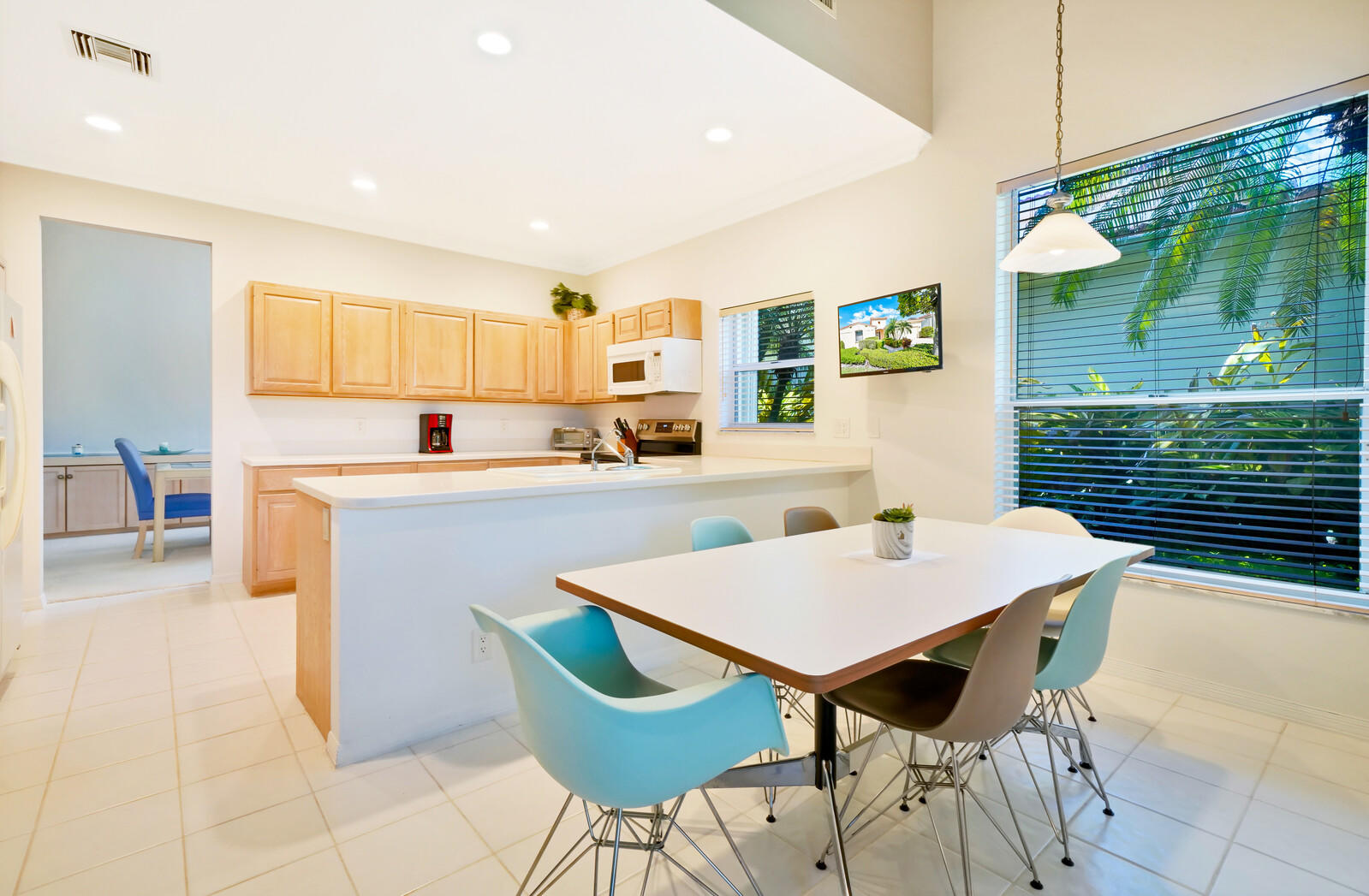 3701 Northwind Court Jupiter, FL 33477 - Photo 15 of 42 Spacious Kitchen