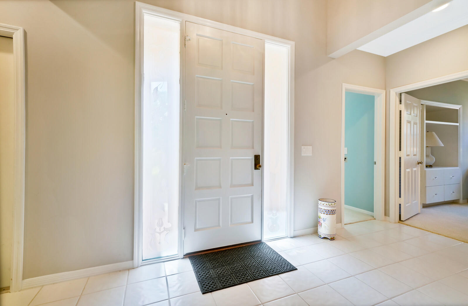 3701 Northwind Court Jupiter, FL 33477 - Photo 4 of 42 Foyer