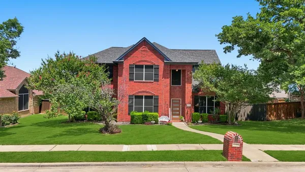 $569,900 | 1717 Chase Oaks Drive, Keller, TX 76248