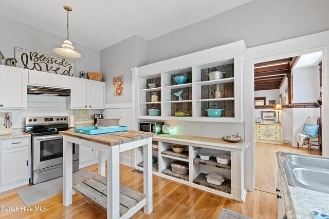 $950,000 | 1592 Village Point Road Southwest, Shallotte, NC 28470