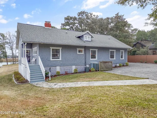 $950,000 | 1592 Village Point Road Southwest, Shallotte, NC 28470