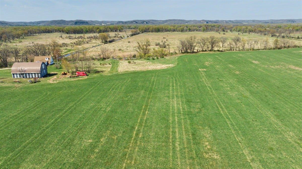 7571 McKinney Road Mazomanie, WI 53560 - Photo 8 of 41