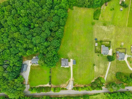 $585,000 | 5676 State Highway 48, Cumberland Furnace, TN 37051