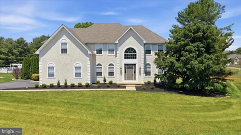 $689,900 | 112 Sweethollow Drive, Bear, DE 19701