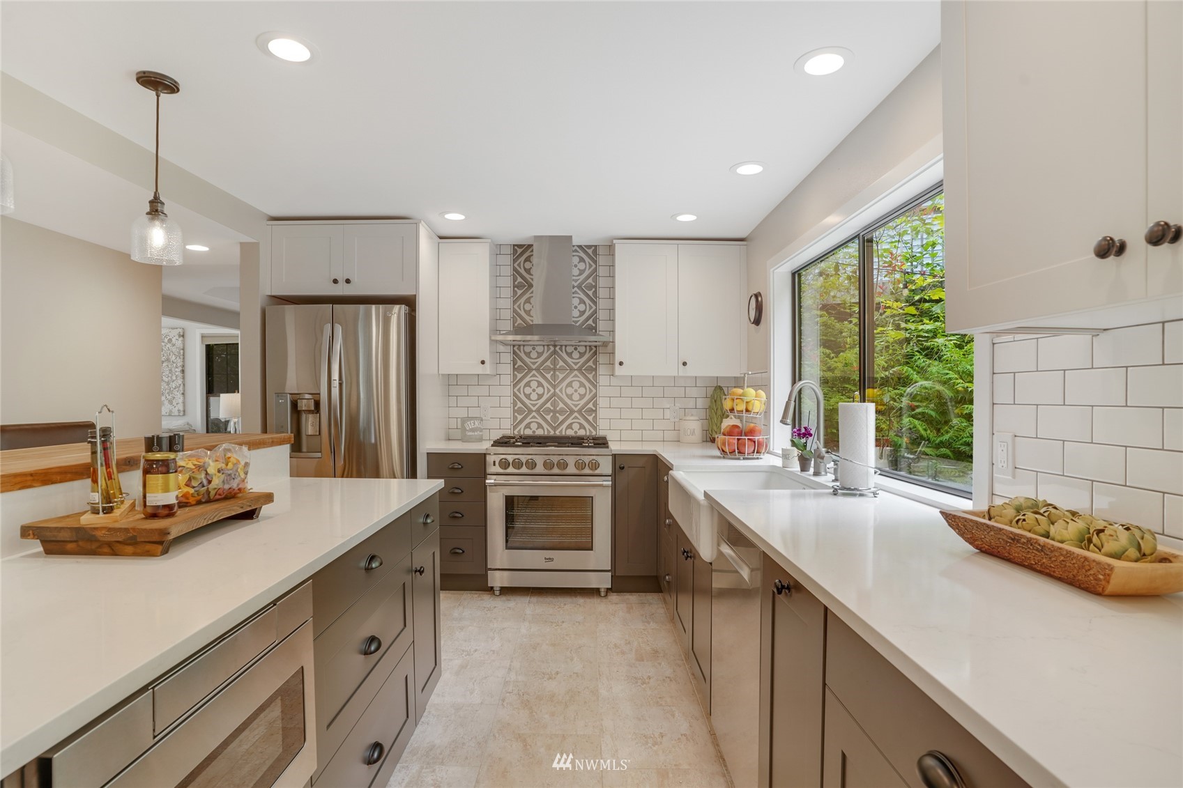 14912 104th Avenue Northeast Bothell, WA 98011 - Photo 10 of 35 Gallery Image 10