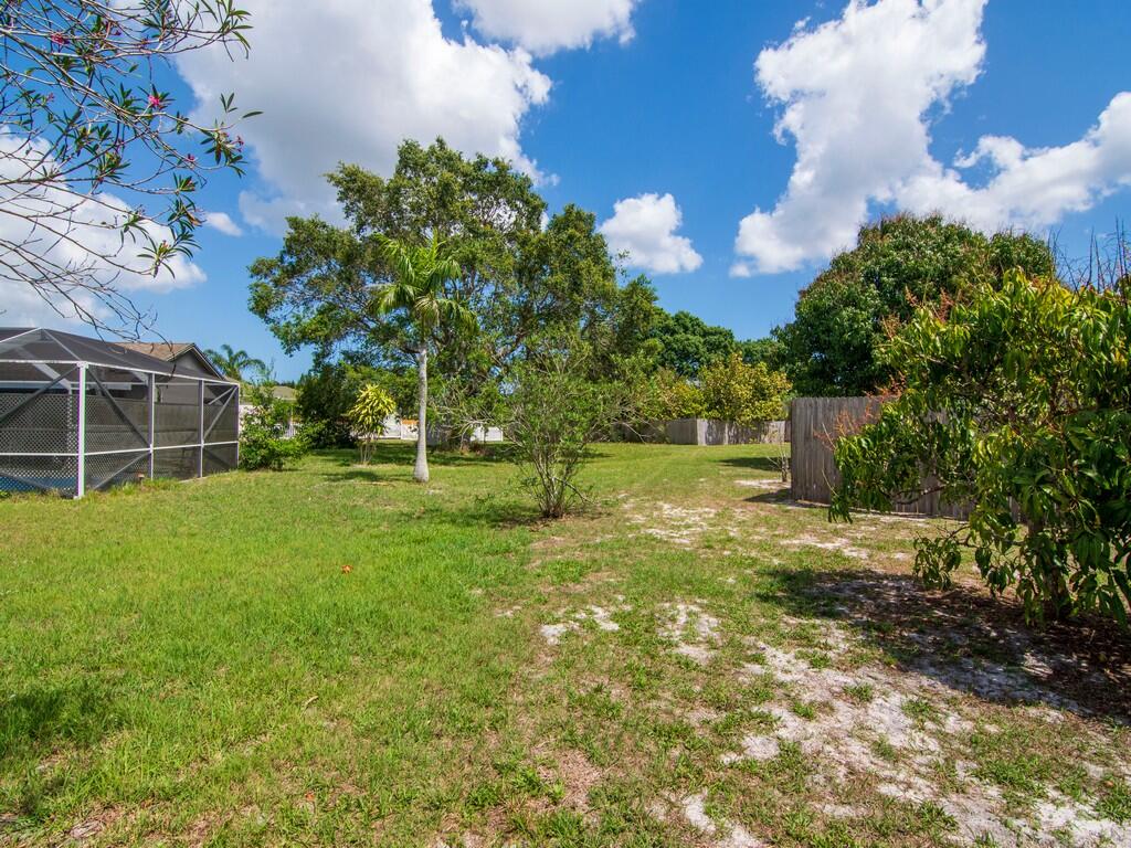 1511 Southeast Portillo Road Port St. Lucie, FL 34952 - Photo 22 of 45 Image18