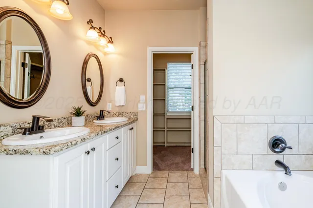 $299,000 | 9213 Gaston Avenue, Amarillo, TX 79119