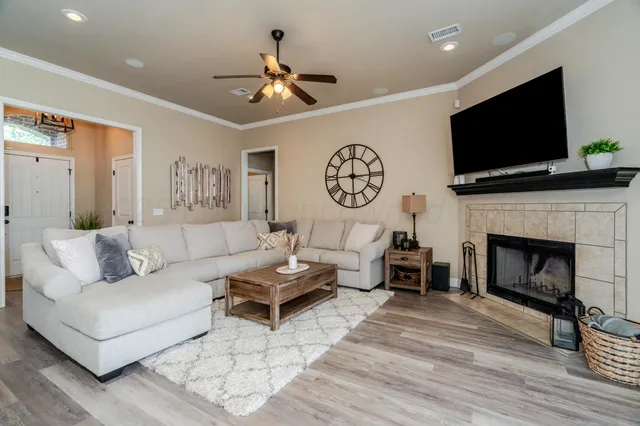 $299,000 | 9213 Gaston Avenue, Amarillo, TX 79119