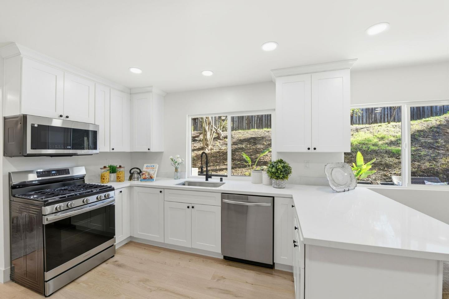 3668 Summit Ridge Court San Jose, CA 95148 - Photo 14 of 54