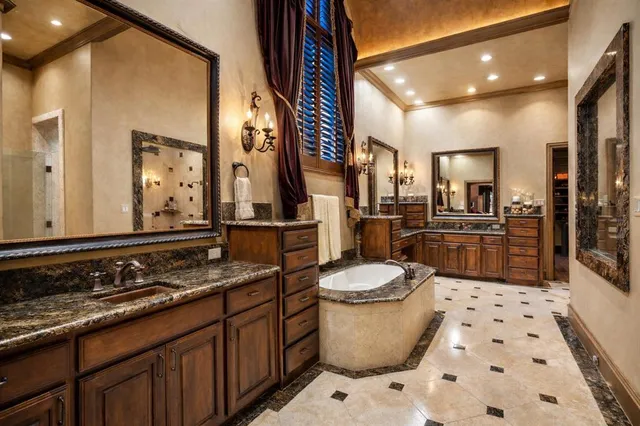 $4,495,000 | 6725 Northwood Road, Dallas, TX 75225