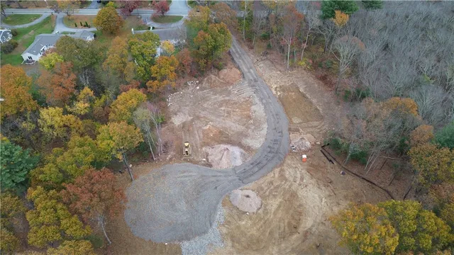 $300,000 | 8 Helena Way, Johnston, RI 02919