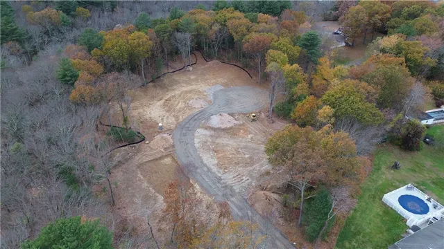 $300,000 | 8 Helena Way, Johnston, RI 02919