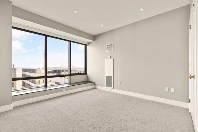 $1,945,000 | 2 Avery Street, Unit 17E, Boston, MA 02111