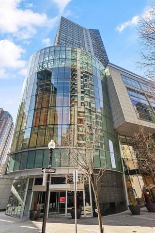 $1,945,000 | 2 Avery Street, Unit 17E, Boston, MA 02111