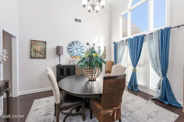 $339,900 | 114 Country Club Lane, Jackson, TN 38305