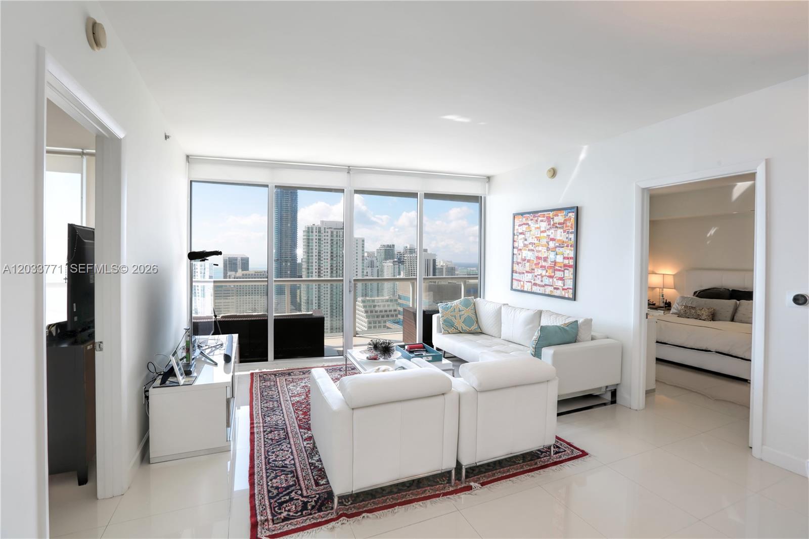 495 Brickell Avenue, Unit 4703 Miami, FL 33131 - Photo 2 of 10