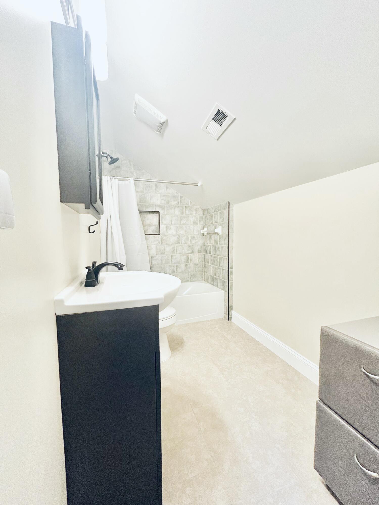 343 Highlands Forest Road Rising Fawn, GA 30738 - Photo 41 of 75 Bathroom