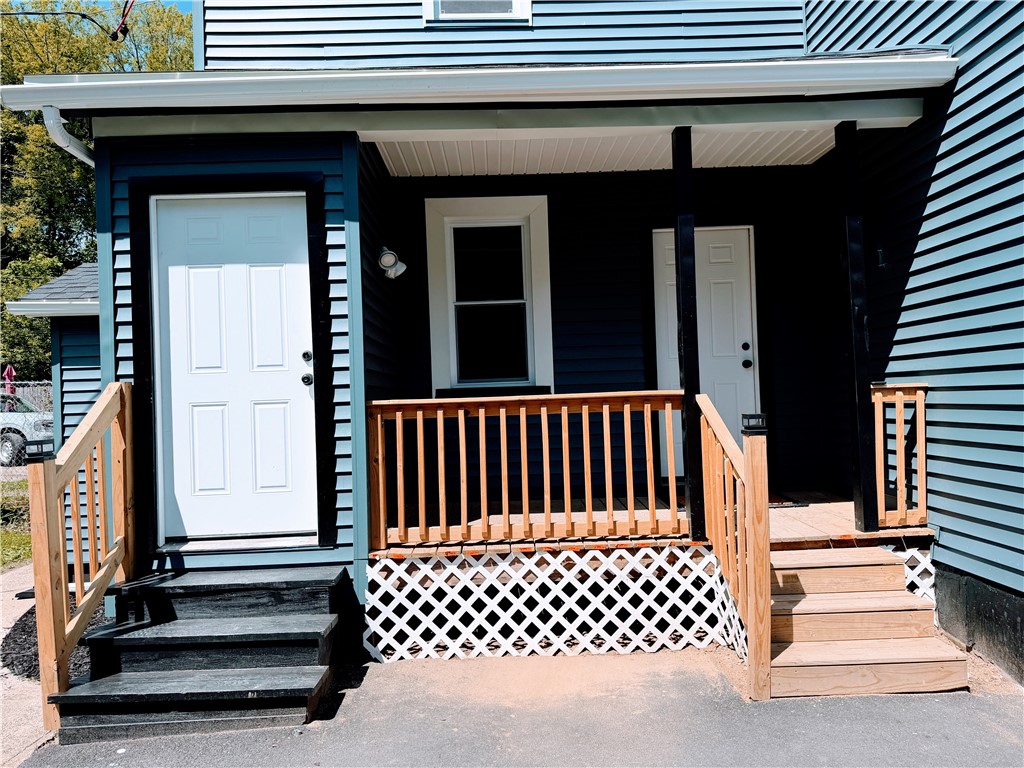 29 Chamberlain Street Rochester, NY 14609 - Photo 4 of 26